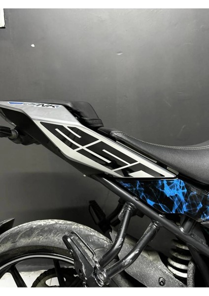 Cf Moto NK250 Arka Kuyruk Altı 250 Sticker Etiket Siyah