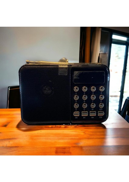 Siyah Küçük Güneş Enerjili Bluetooth Radyo, Usb, Sd, Aux, Fm/am/sw, Nostaljik Mp3 Oyuncu