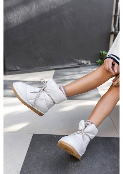 Serry Kadın Beyaz Gercek Deri Kapitone Detay Bot fiyatları