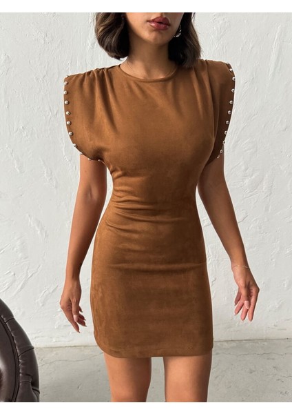 Taş Detay Sırt Dekolteli Elbise Yeni fırsatları