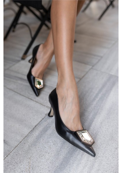 Kortez Kadin Siyah Taş Detay Topuklu Ayakkabi modelleri