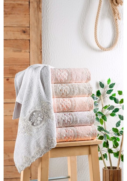 Bella Dantel Bambu Oyma Nakışlı 50X90 cm El Yüz Havlusu 6 Lı Pvc Kutulu