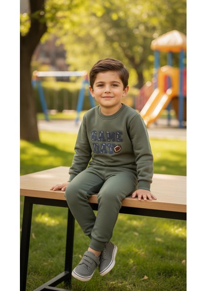 Erkek Çocuk Kışlık Eşofman Takımı Sweatshirt Alt Pamuklu Üç Iplik Şardonlu Günlük Kombin 3-4-5-6-7 Yaş modelleri