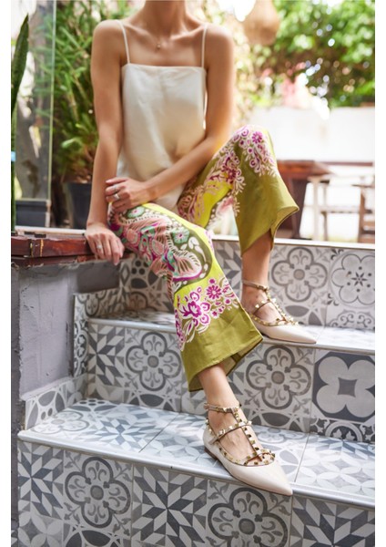 Nora Kadın Bej Siyah Piramit Trok Babet