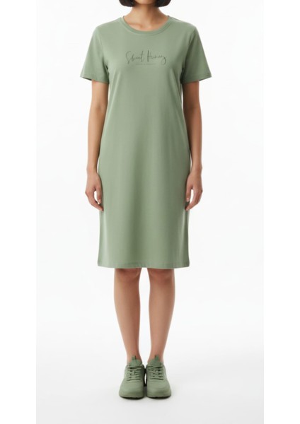 Kısa Kol Pamuklu Midi Boy Elbise