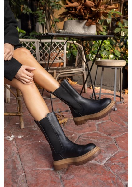 Robert Kadın Siyah Gercek Deri Bot