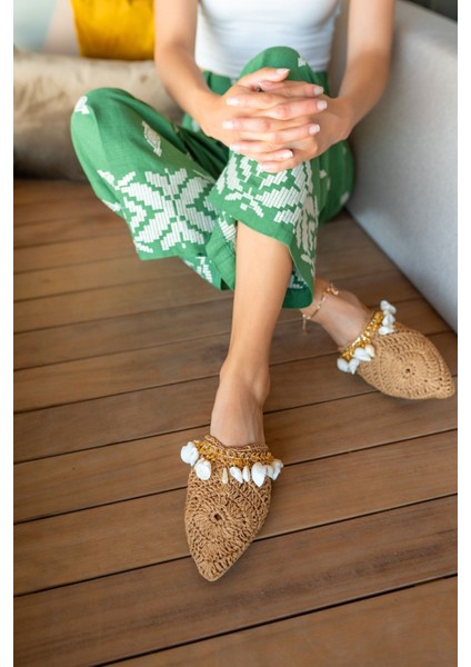 Tyler Kadin Bej Denız Kabuklu Hasır Terlik fırsatları