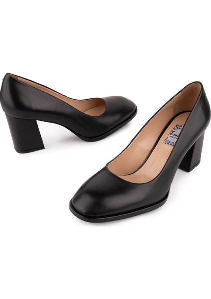 Hakiki Deri Sade Topuklu Ayakkabı 50309 Siyah fiyatları