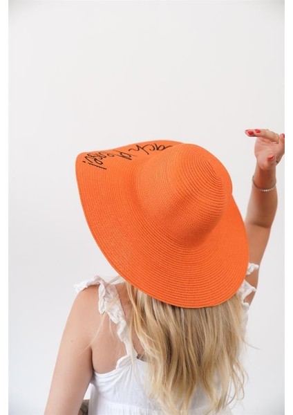 Kadın Vlt Turuncu Yazı Detaylı Kadın Hasır Şapka fırsatları