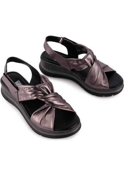 Hakiki Deri Günlük Rahat Düğüm Tasarım Sandalet Bronz D-1111