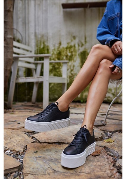 Sarah Kadın Siyah Gercek Deri Sneaker
