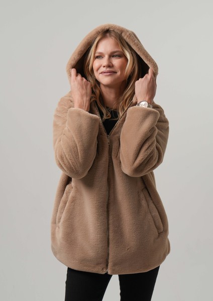 Mısra Kadın Mont Kapüşonlu Kadın Peluş Rabit Mont modelleri