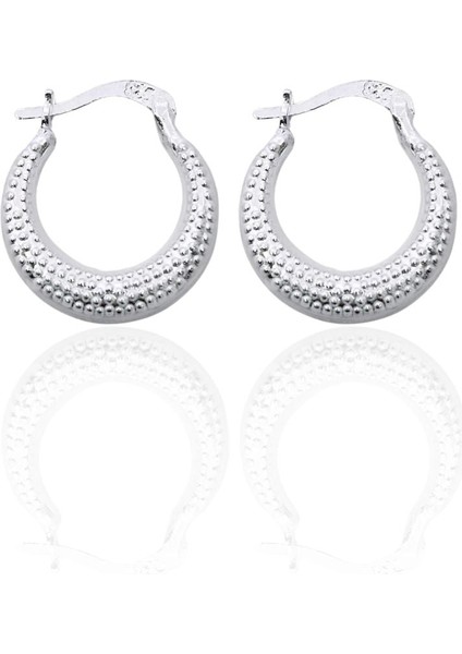 Nokta Desenli Halka Croissant Kadın Gümüş Küpe 1.6x1.9cm