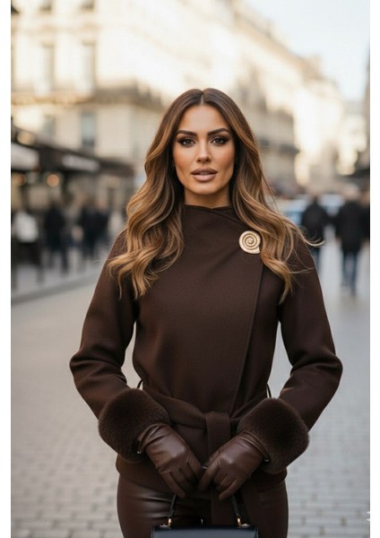 Kolu Kürklü Kuşaklı Şık Kadın Ceket fiyatları