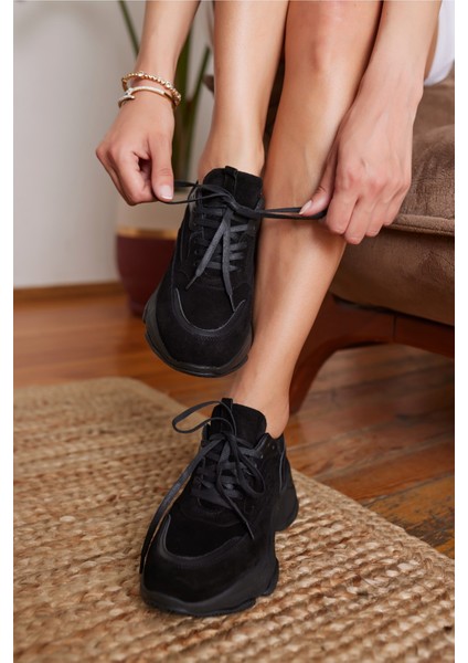 Olivia Kadin Siyah Gercek Deri Suet Garnılı Sneaker fiyatları