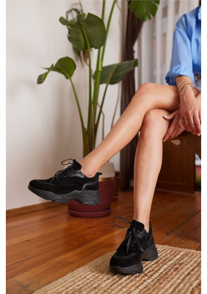 Olivia Kadin Siyah Gercek Deri Suet Garnılı Sneaker modelleri