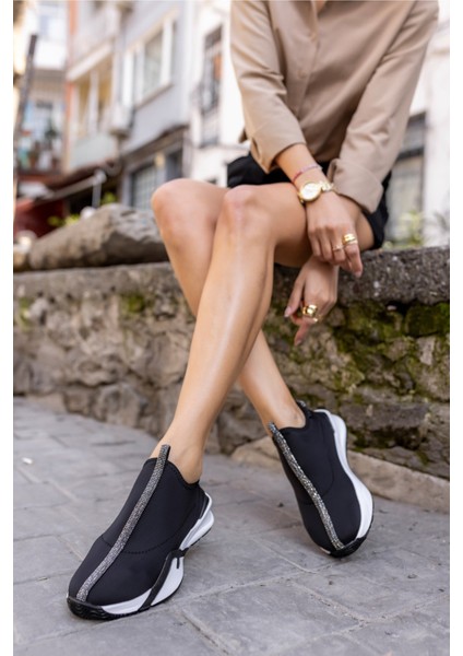 Bareto Kadın Siyah Dalgıc Kumaş Sneaker fiyatları