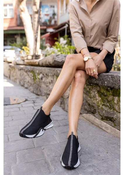 Bareto Kadın Siyah Dalgıc Kumaş Sneaker fırsatları