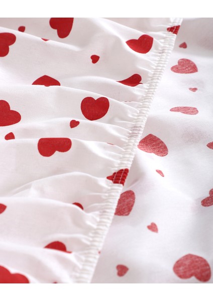 Kalp Desenli Lastikli Çarşaf Seti 180 × 200 cm + 2 Adet 50 × 70 cm Yastık Kılıfı modelleri