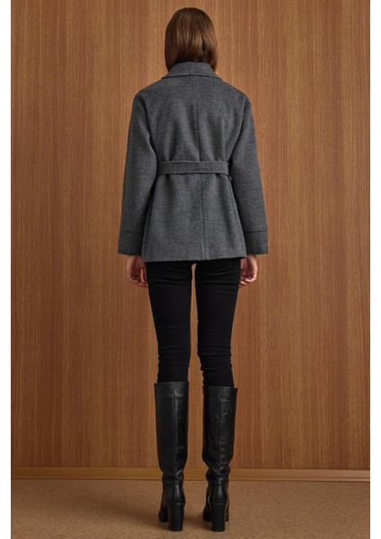 Gömlek Yaka Kuşak Detaylı Oversize Kısa Kaban KOYU GRİ 3155