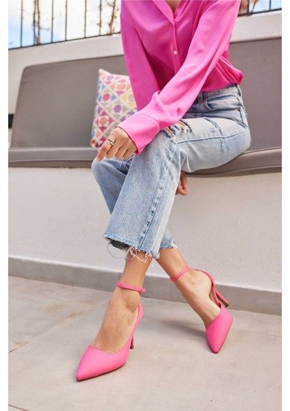 Laura Kadın Fusya Topuklu Ayakkabi fiyatları