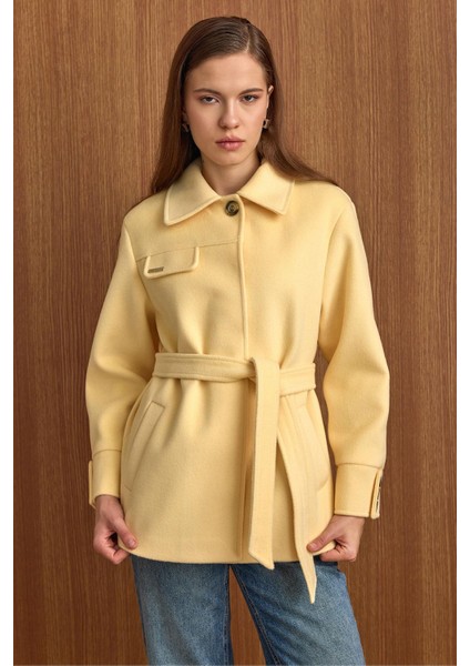 Gömlek Yaka Kuşak Detaylı Oversize Kısa Kaban SARI 3155 fırsatları