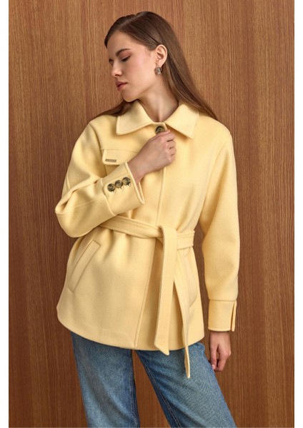 Gömlek Yaka Kuşak Detaylı Oversize Kısa Kaban SARI 3155