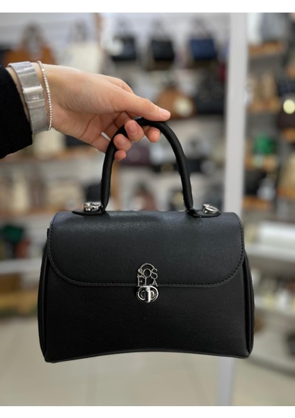 67-8131 Kadın Omuz ve Kol Çanta-Siyah fırsatları