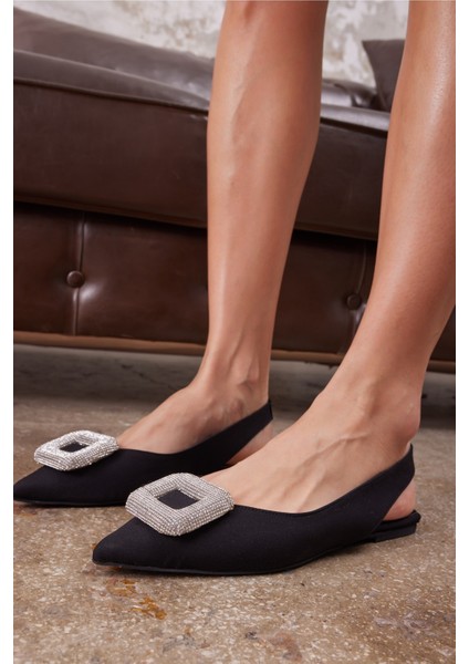 Maxime Kadin Sax Mavi Taş Detay Babet