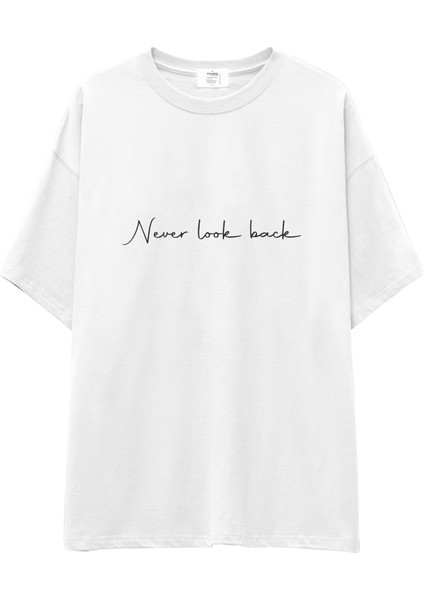 Never Look Back Oversize Tişört - Beyaz