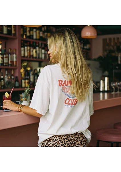Ramen Bowl Club Oversize Tişört - Beyaz fırsatları