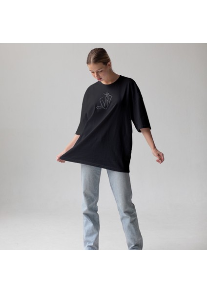Women / Kadın Silüeti Oversize Tişört - Siyah fiyatları