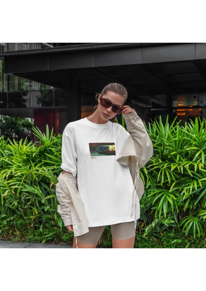 Nighthawks Oversize Tişört - Beyaz fiyatları