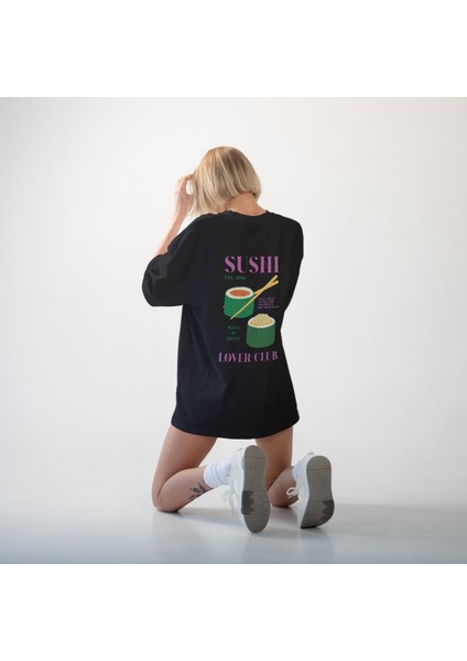 Roll With It Oversize Tişört - Siyah fırsatları