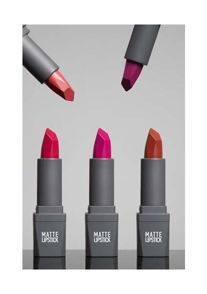 Alıx Avıen Uzun Süre Kalıcı Yoğun Renk Veren Nemlendirici Parlak Ruj - Glossy Lipstick 321 Stunning Red modelleri