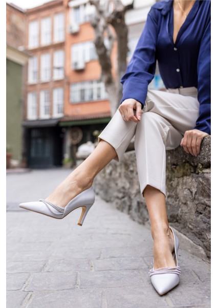 Reto Kadın Gumus Saten Taş Detay Topuklu Ayakkabi