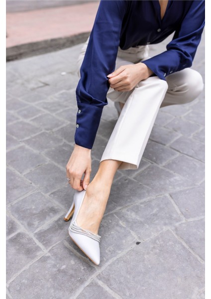 Reto Kadın Gumus Saten Taş Detay Topuklu Ayakkabi