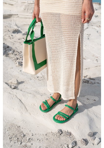 Marylan Kadin Çimen Yeşil Pofuduk Sandalet