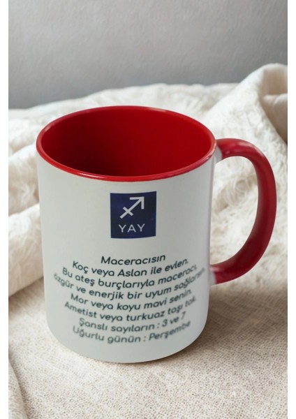 Yay Burcu Porselen Kupa – Astroloji ve Burç Temalı Kupa Bardak – Kişiye Özel Yay Burcu Hediyesi – Maceracı ve Özgür Ruhlu Kupa