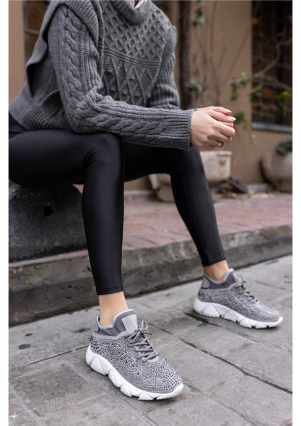 Leva Kadın Gri Taş Detay Eva Taban Sneaker