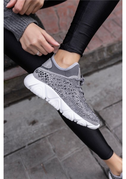 Leva Kadın Gri Taş Detay Eva Taban Sneaker modelleri