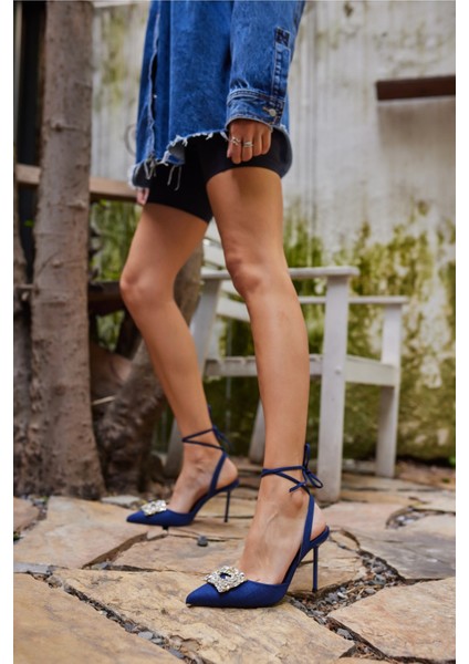 Noir Kadin Açik Kot Taşli Topuklu Ayakkabi indirimleri