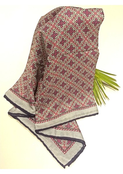 Lüks Figürlü Gösterişli Dökümlü Eşarp