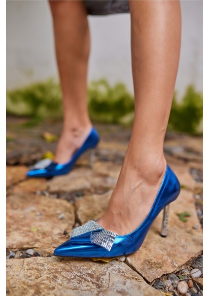 Alava Kadin Fusya Metalık Taş Detay Stıletto