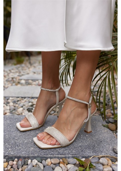 Lucca Kadın Sedef Asansor Bilek Taş Detay Abiye Ayakkabi fiyatları