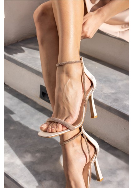 Lotor Kadin Gumus Saten Taş Detay Topuklu Abiye Ayakkabi fırsatları