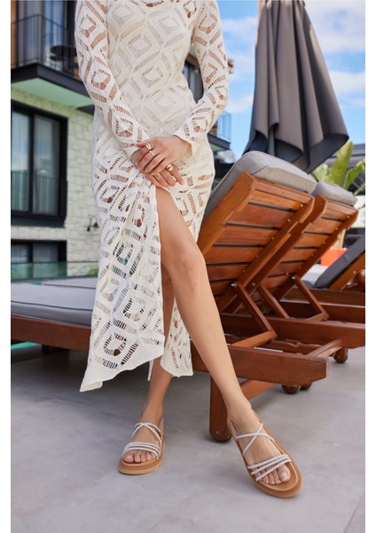 Flowe Kadin Siyah Taş Detay Fusped Taban Sandalet