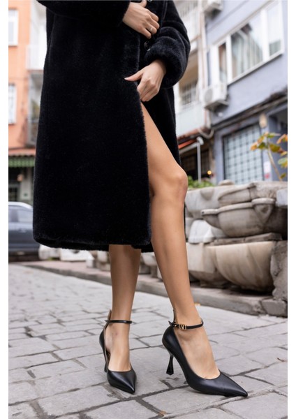 Sity Kadın Siyah Topuklu Ayakkabi