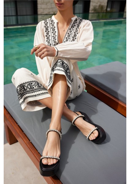 Disco Kadın Fusya Taş Detay Sandalet fiyatları