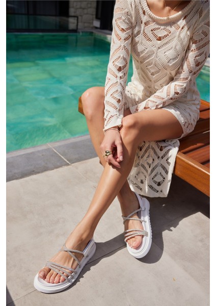 Flowe Kadin Siyah Taş Detay Fusped Taban Sandalet modelleri